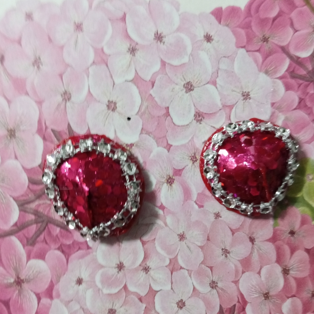 Exotic nipple pasties